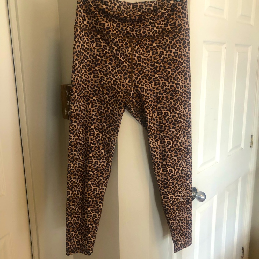 American Eagle everyday leggings - leopard